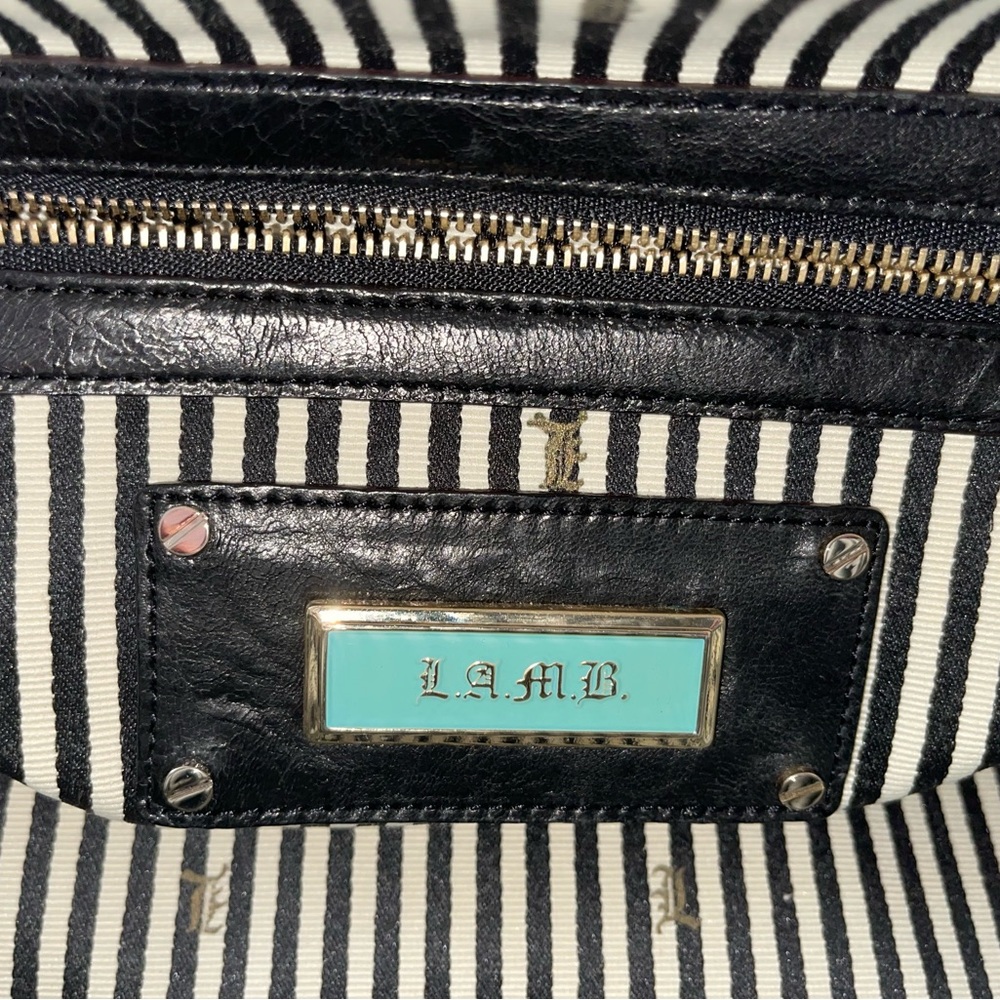 Authentic Black and cream L.A.M.B
Satchel Handbag by Gwen Stefani - Picture 6 of 14